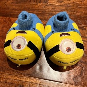 Size is little kid 9-10